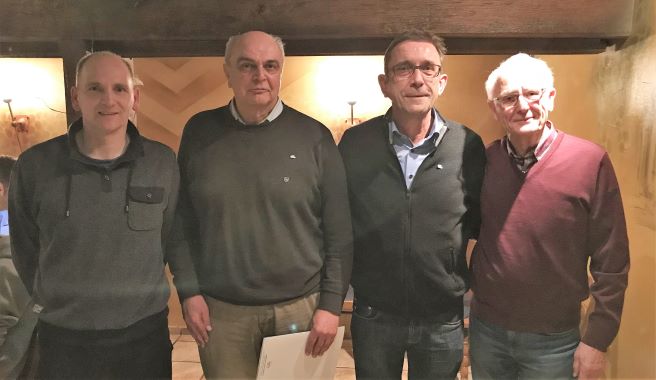 GOLDENE SPIELERNADEL FÜR ZWEI LANGENBERGER