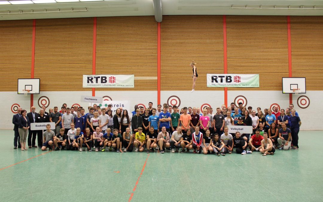 FACH-SPORTHELFER-FORUM