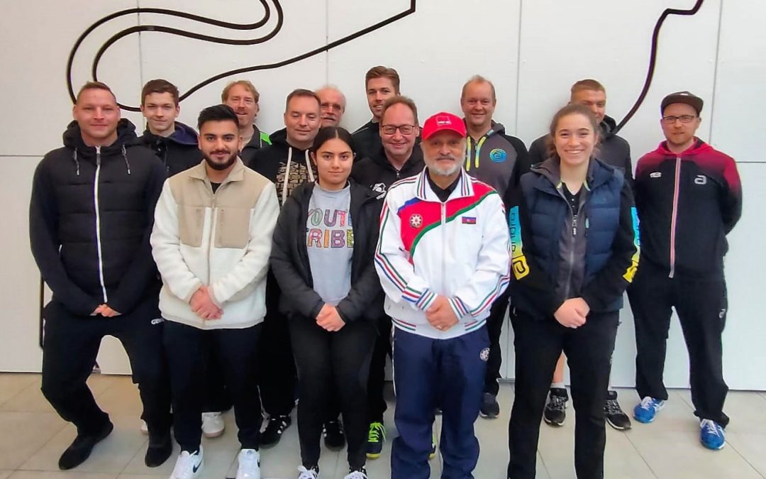 12 NEUE TRAINER AUSGEBILDET