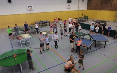 TISCHTENNIS BEWEGT KINDER